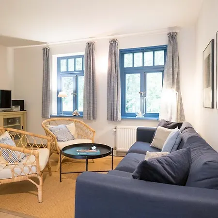 Ferienhaussiedlung Strandperlen Weidenhof 9a * Wustrow (Fischland)